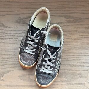 Dolce Vita slip on sneakers